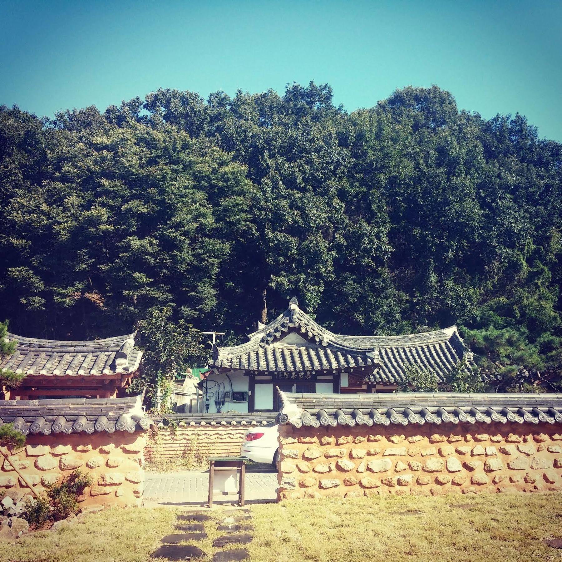 Jiwoo Dang Hotel Jeonju Exterior foto