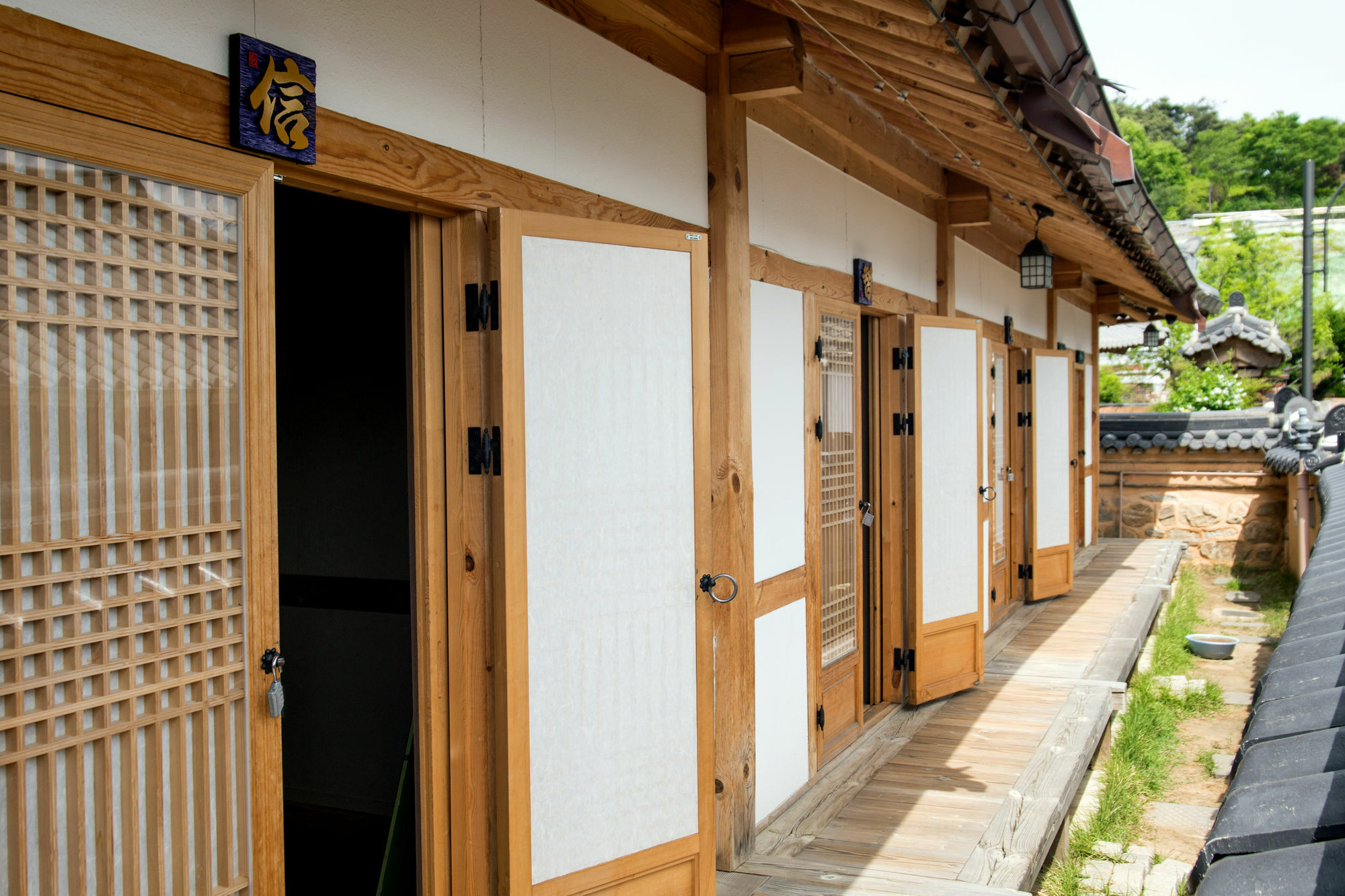 Jiwoo Dang Hotel Jeonju Exterior foto
