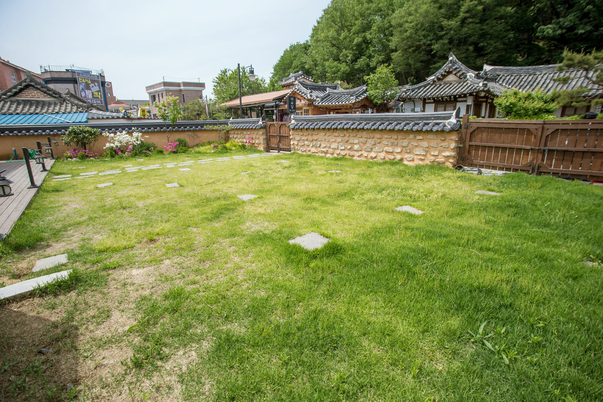Jiwoo Dang Hotel Jeonju Exterior foto